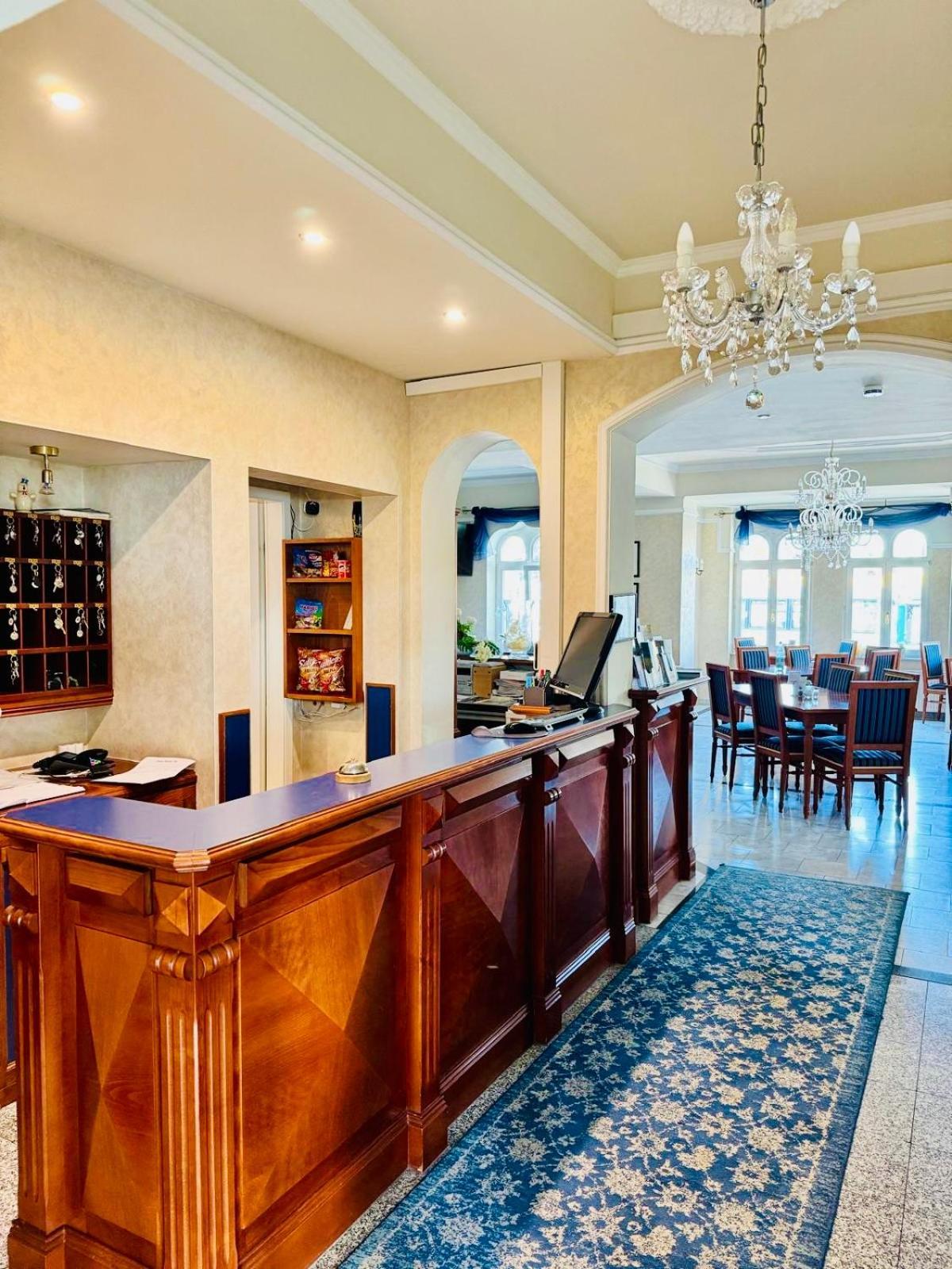 Hotel Am Bayrischen Platz 라이프치히 외부 사진